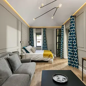 https://apartamentos-pedregalejo.es-andalucia.com